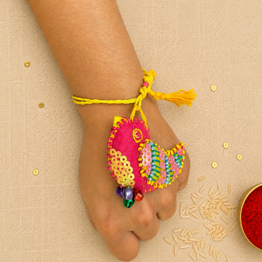 Hand embroidered Little Bird Lumba-Pink