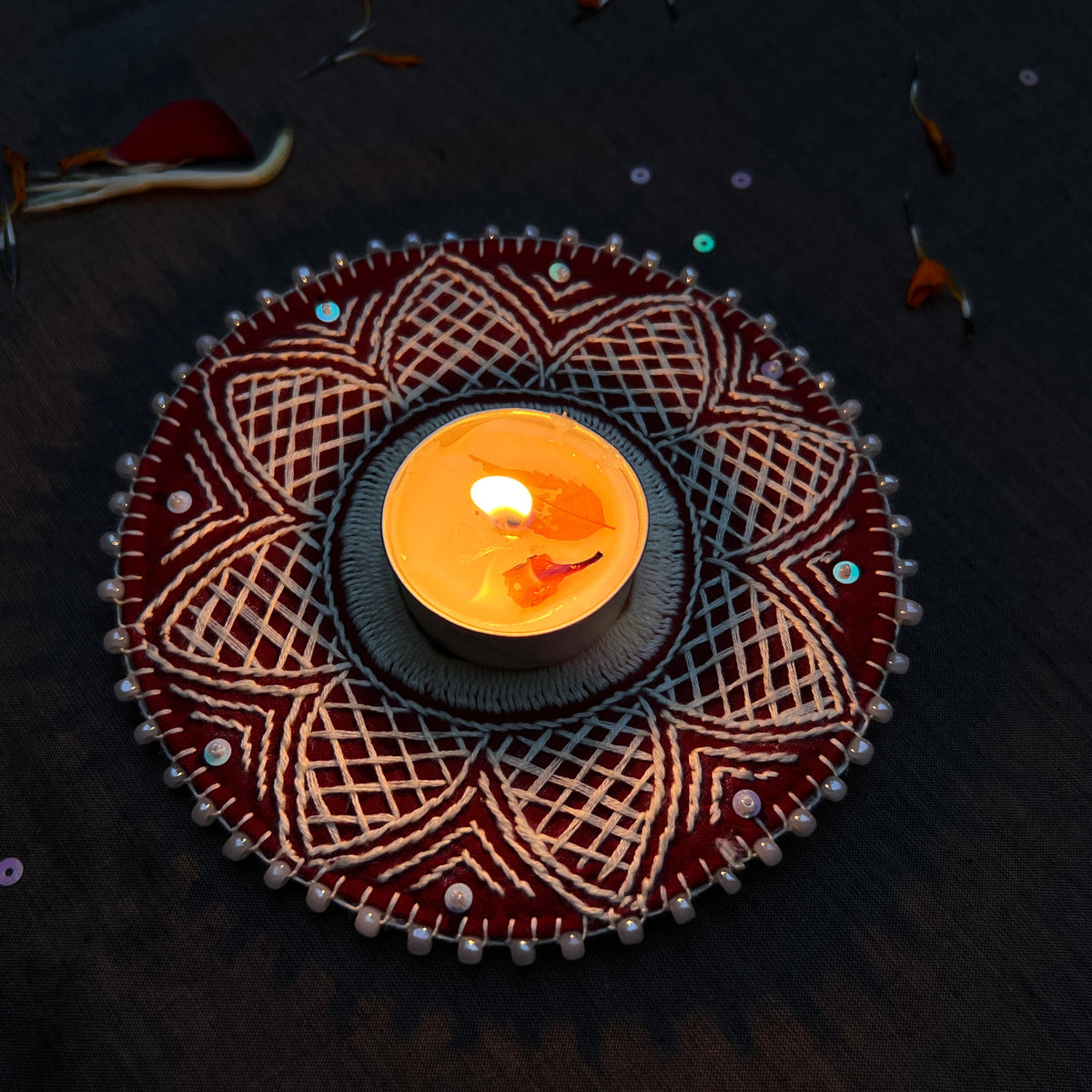 Hand Embroidered Aipan Jaali Phool Diya Holder (pair)